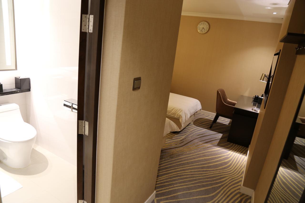 Ambassador Transit Hotel - Terminal 2 Singapore Eksteriør bilde